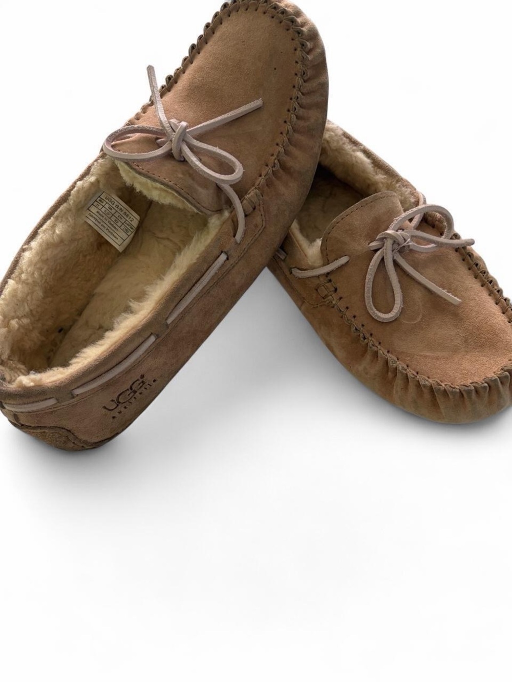 UGG Australia Dakota Moccasin Suede Slippers Chestnut Size 11